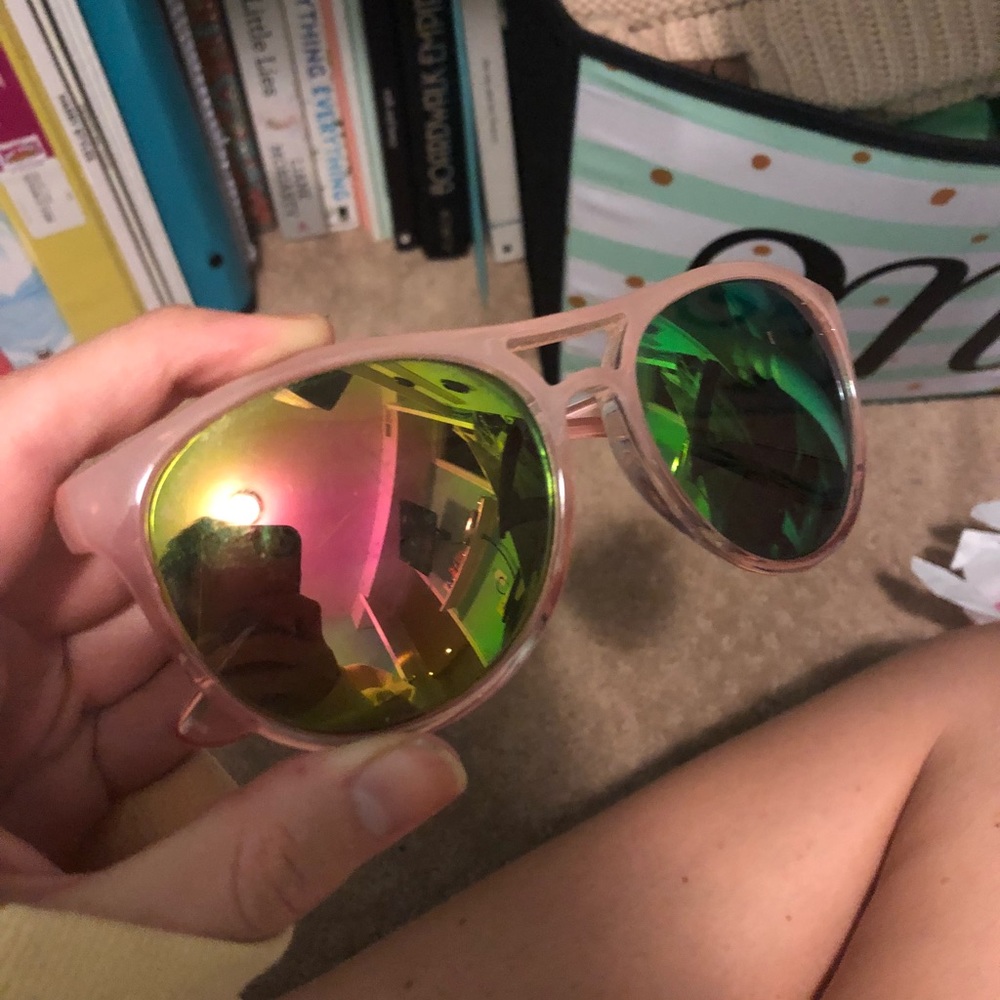Pink Mirrored Sunglasses